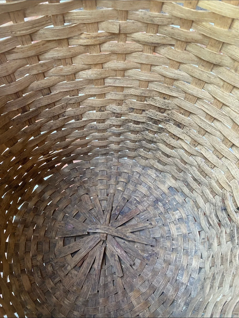 Large Antique American Splint Oak Gathering Basket in Natural Tan